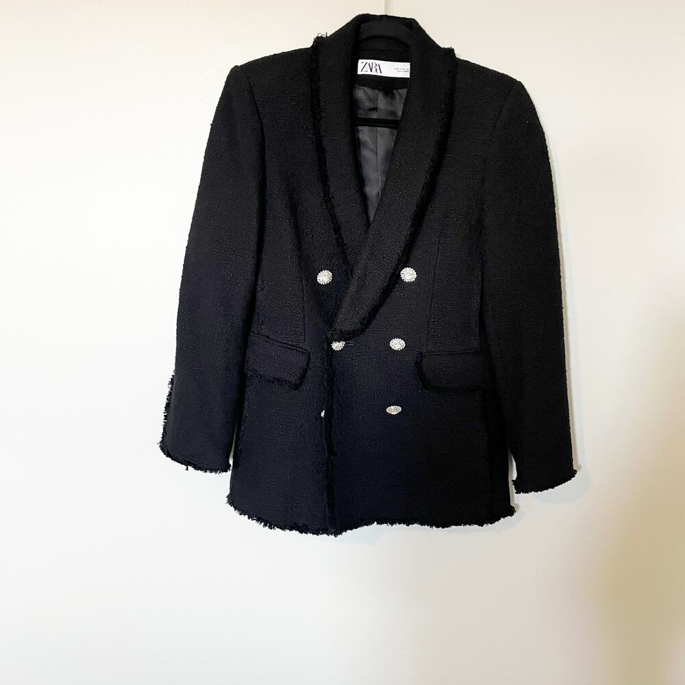 ZARA Black Double-Breasted Tweed Blazer
With Rhinestone Buttons lined,Size Small